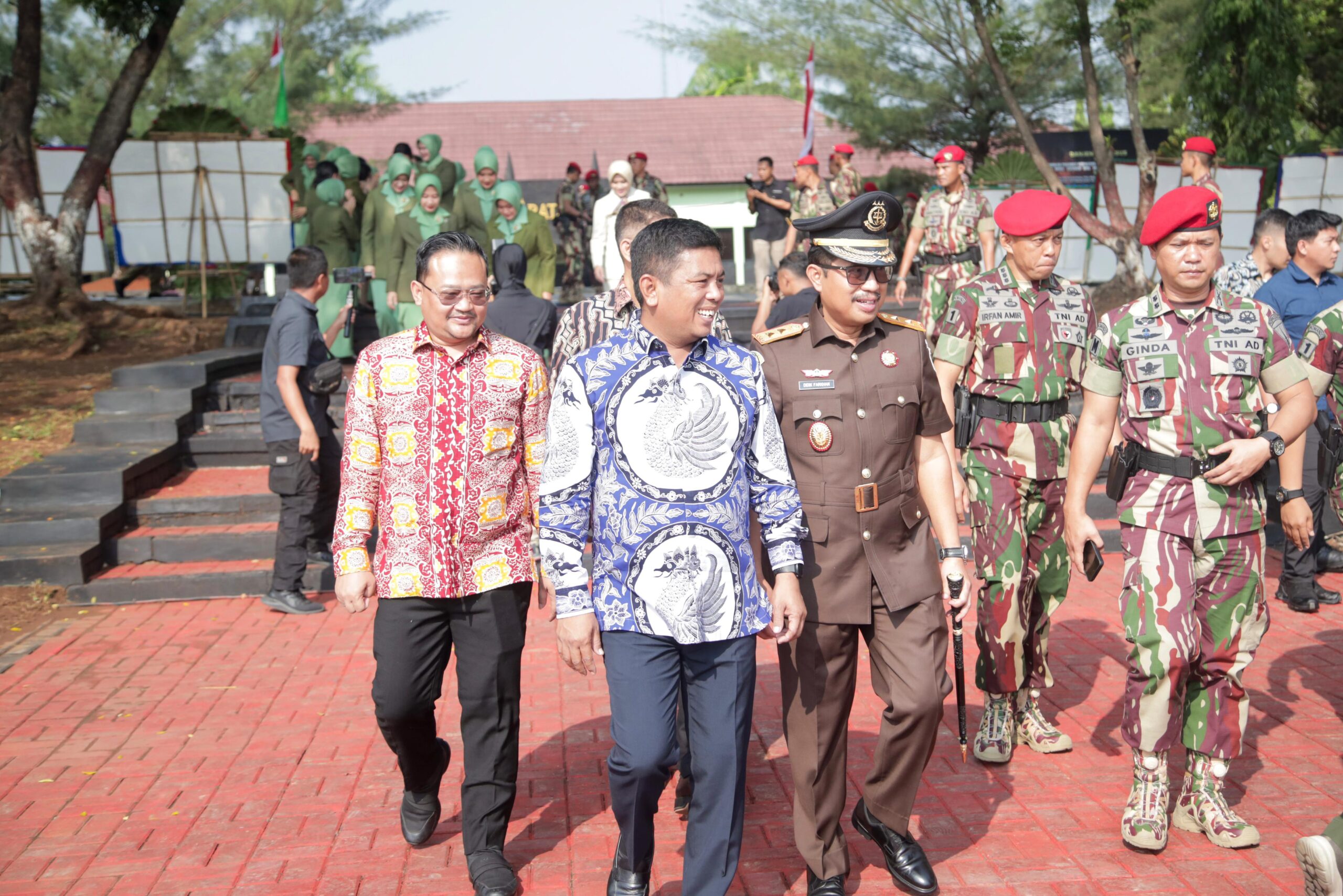 Hadiri Serah Terima Jabatan Komandan Grup 1 Kopassus Ketua Dprd Banten